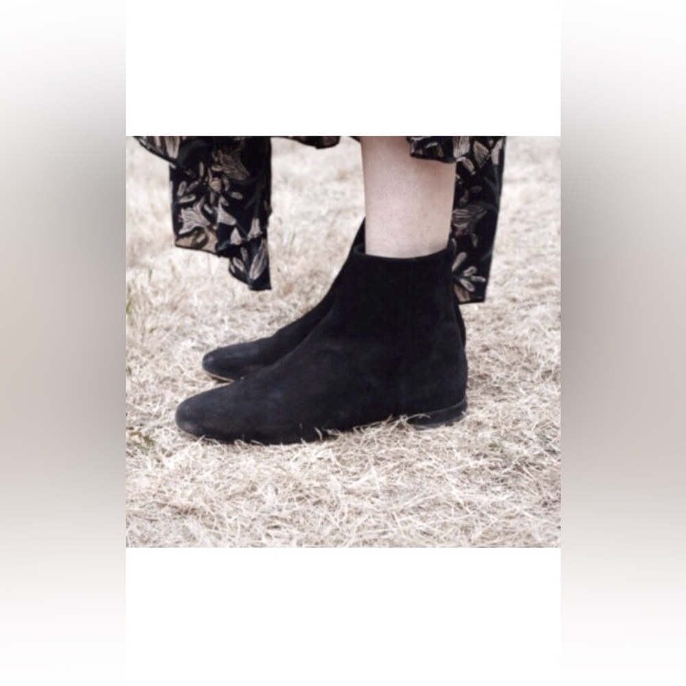 DÔEN Bowery Black Suede Ankle Boots minor 1/2” Heel EU Size 38.5 = US 8